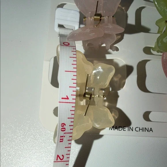 Mini Butterfly Hair Clip Set of (6) - Picture 5 of 5